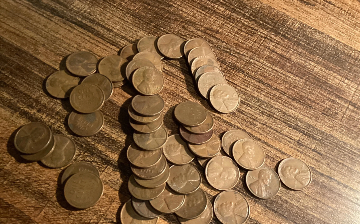 1 Roll, 1940-1958 wheat Pennie’s! 50 coins, average to good condition, search for errors, uncirculated possible!